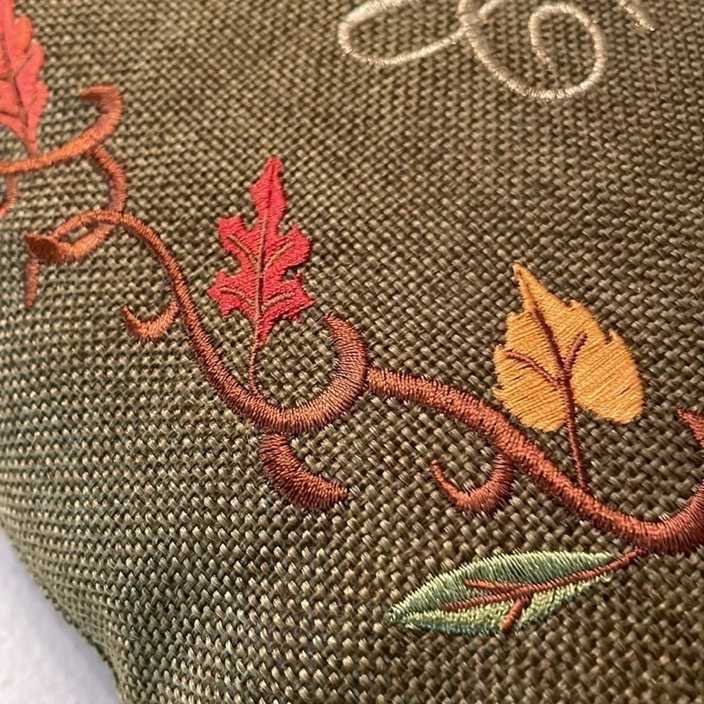 Give Thanks Throw Pillow 🍁🙏🏻🦃🍂